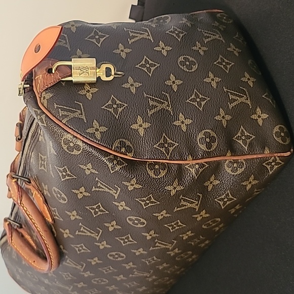 LOUIS VUITTON 1985 VINTAGE MONOGRAM CANVAS SPEEDY 40 BAG WITH LOCK& KEY #304 - Picture 3 of 17